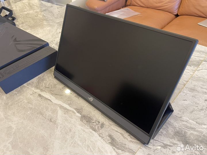 Asus ROG Strix XG17ahpe 240 Гц (с подставкой)