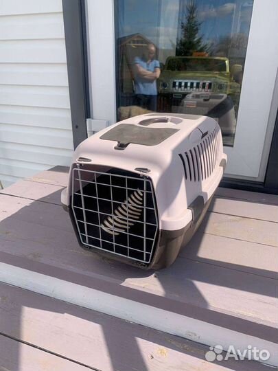 Переноска для кошек и собак