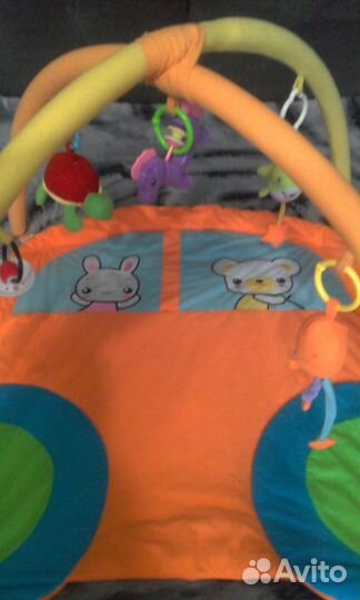 Развивающий коврик Машинка