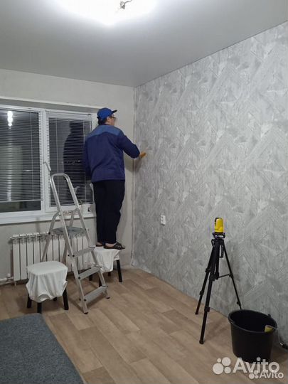 Поклейка обоев, малярные работы