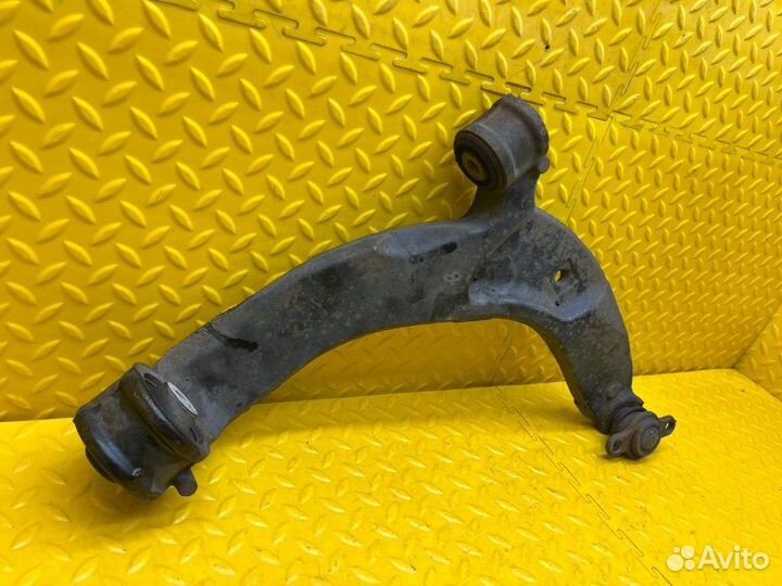 Рычаг подвески передний правый Volkswagen Multivan