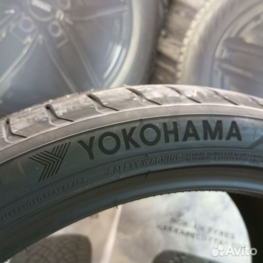 Yokohama Advan Sport V107D 315/30 R21 105Y