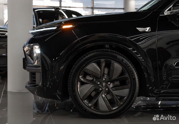 LiXiang L9 1.5 AT, 2024, 1 км