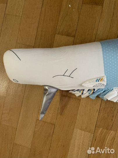 Бортик валик в детскую кроватку