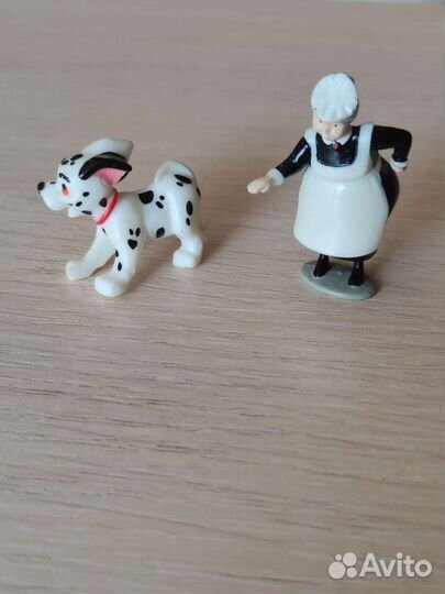 Игрушки винтаж киндеры динозавры король лев