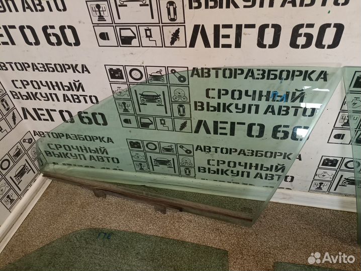 Стекло двери для Renault Laguna 1