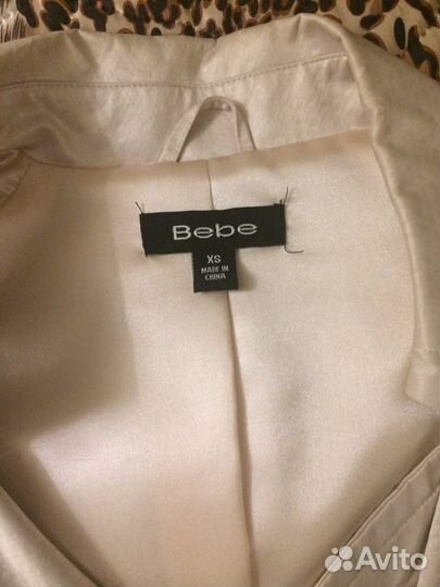 Плащ фирма Bebe