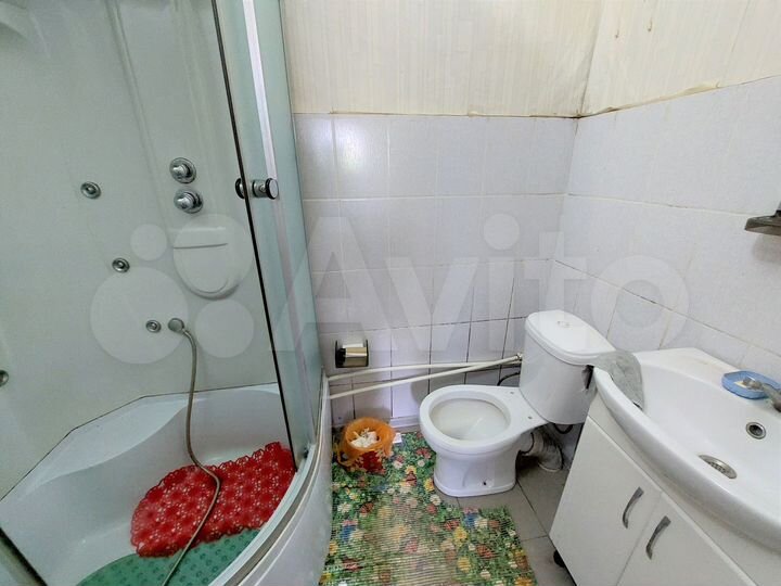 Дом 33 м² на участке 1,2 сот.