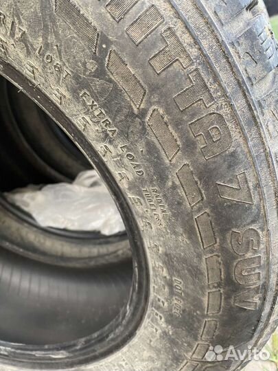 Nokian Tyres Hakkapeliitta 7 SUV 235/65 R17 108T