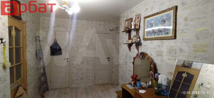 2-к. квартира, 48 м², 1/3 эт.