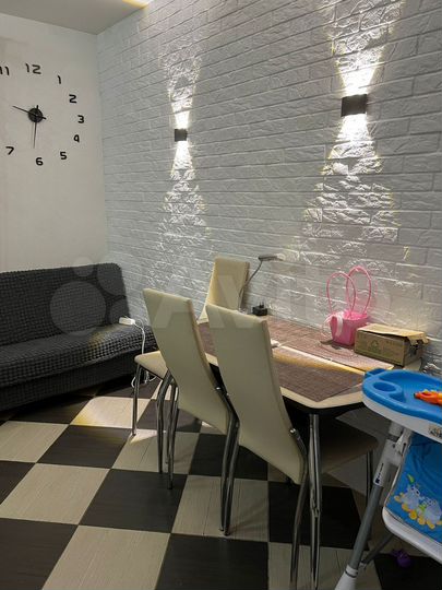 2-к. квартира, 63,7 м², 4/4 эт.