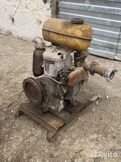 Мотопомпа Ливак