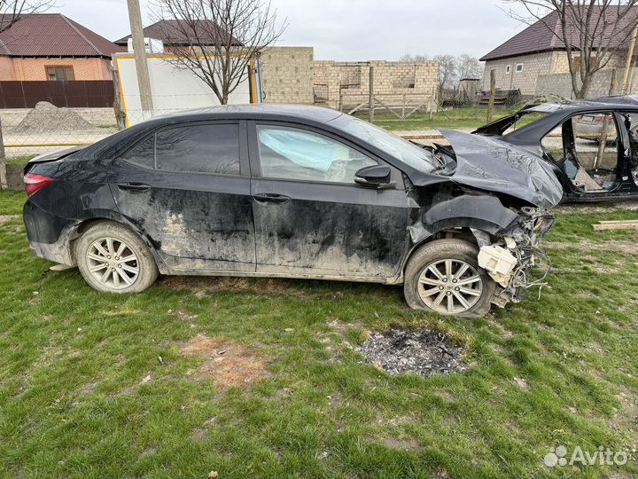 Разбор toyota corolla 180