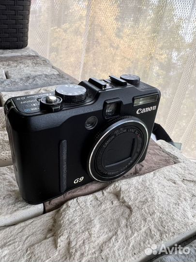 Компактный фотоаппарат canon G9