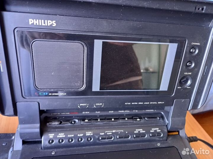 Портативный VHS-плеер Philips PVR 200/08