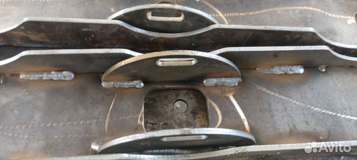 Траверса АКПП jeep grand cherokee ZJ