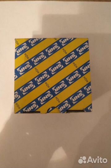 Ступичные подшипники передние Nissan SNR R16862