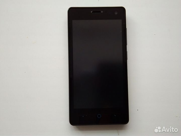 ZTE Blade GF3, 8 ГБ