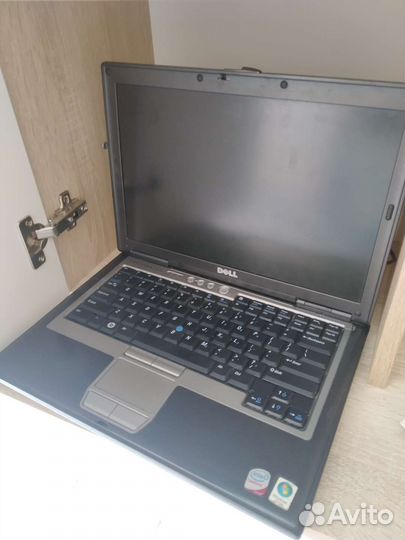 Ноутбук dell inc latitude D630 цена договорная