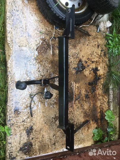 Фаркоп шевроле круз