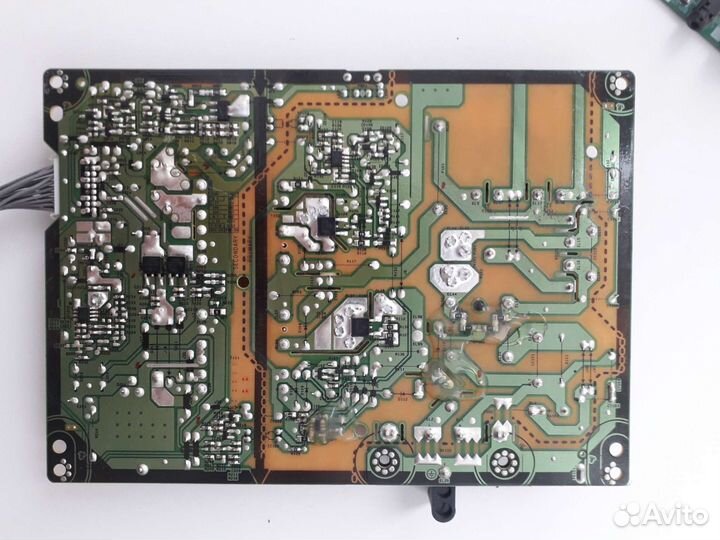 Блок питания от LG 32LB561U - EAX65391401 (3.0)