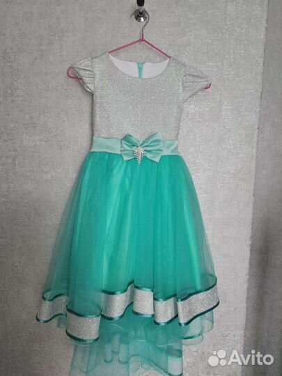 Платье нарядное