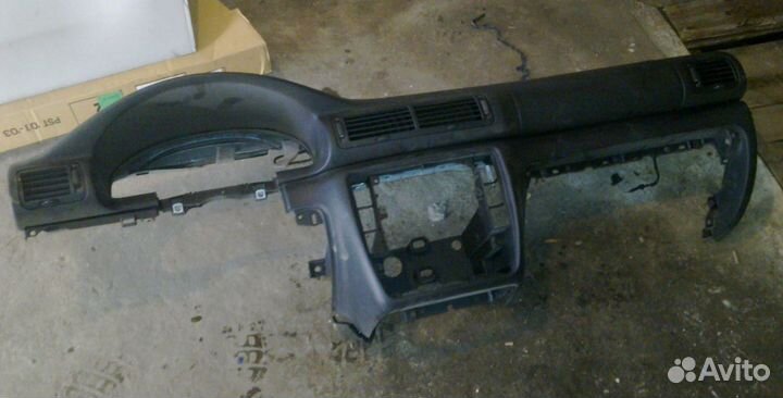 Панель(торпедо) на VW Passat B5+, 03г