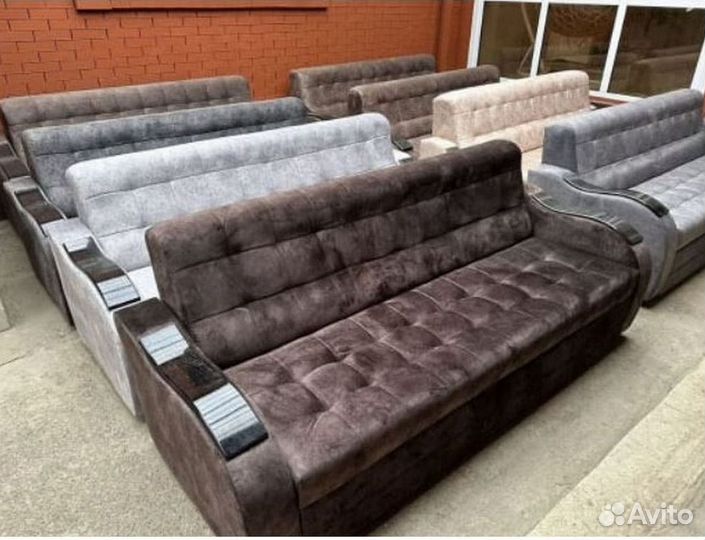 Прямой диван на заказ