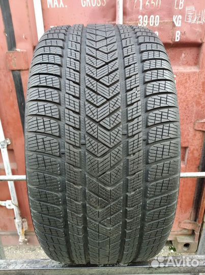 Pirelli Scorpion Winter 305/35 R21 100W