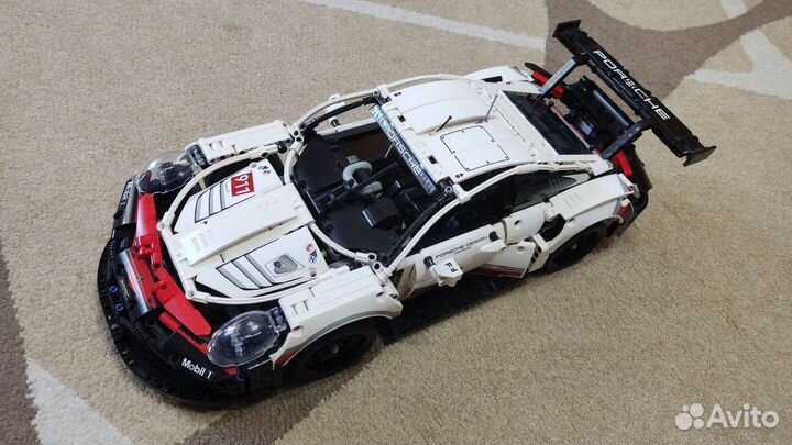 Конструктор lego Technic 42096 Porsche 911 RSR