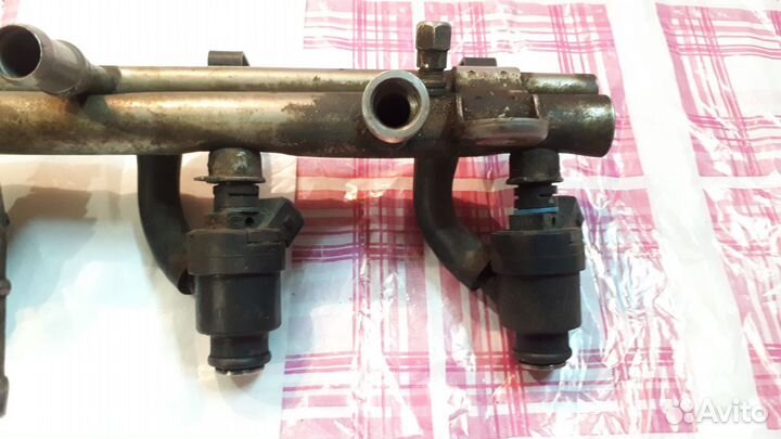 Топливная рампа с форсунками Bmw 3 е46