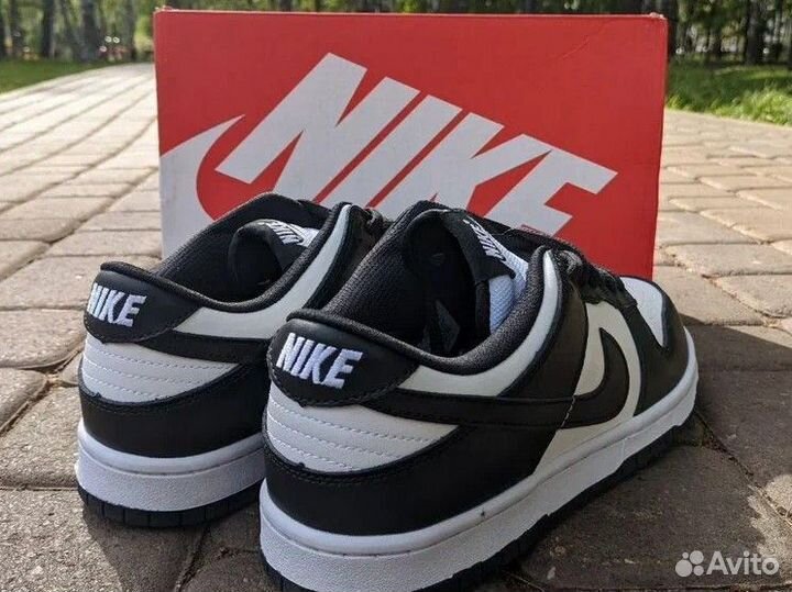 Кроссовки Nike Dunk Low