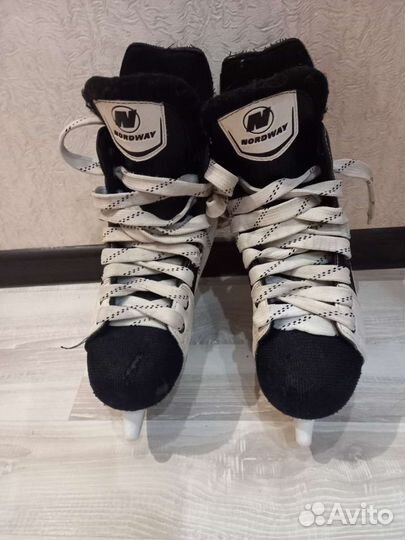 Продам коньки