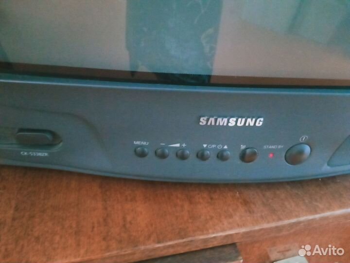 Телевизор samsung