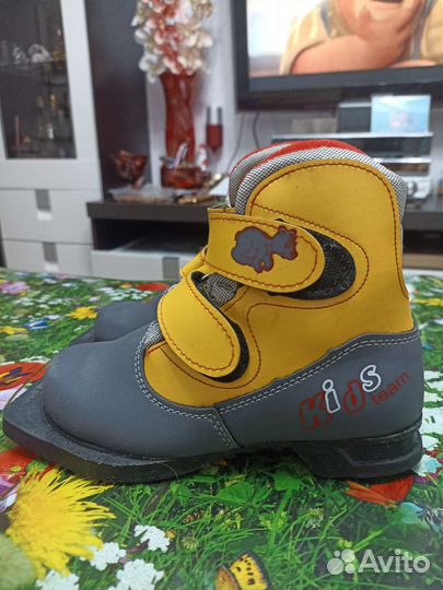 Лыжные ботинки детские 31