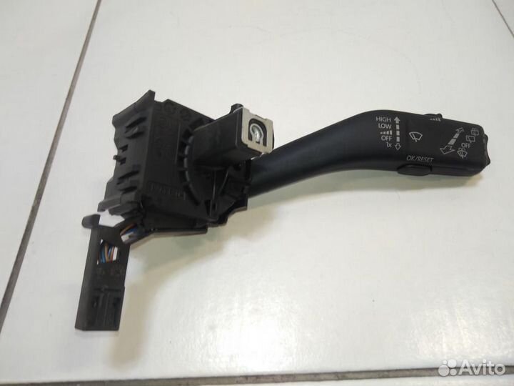 Переключатель стеклоочистителей Volkswagen Tiguan