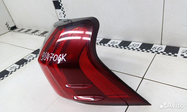 Фонарь задний правый наружный Lexus LX 3 Restail 2