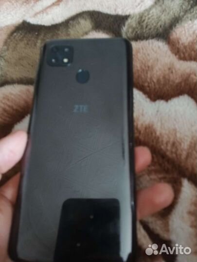 Телефон ZTE blade 20 smart