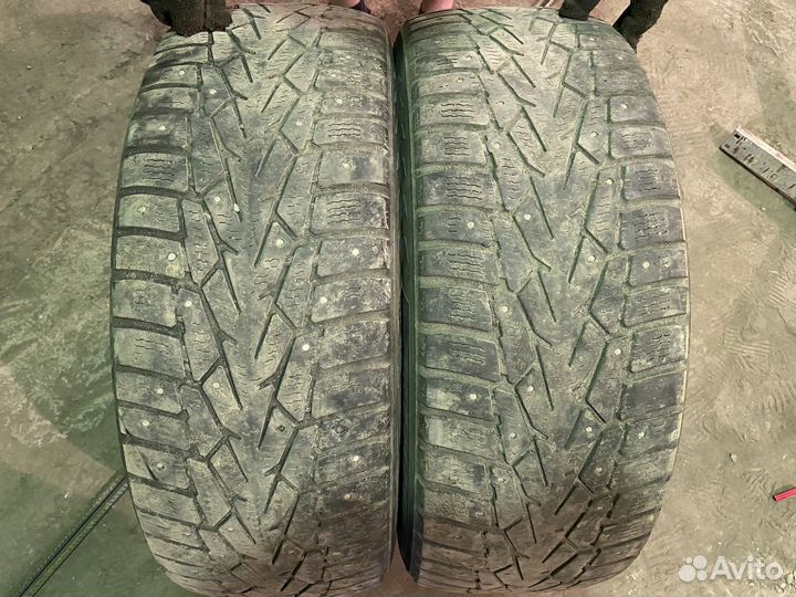 Nokian Tyres Hakkapeliitta 7 SUV 215/65 R16