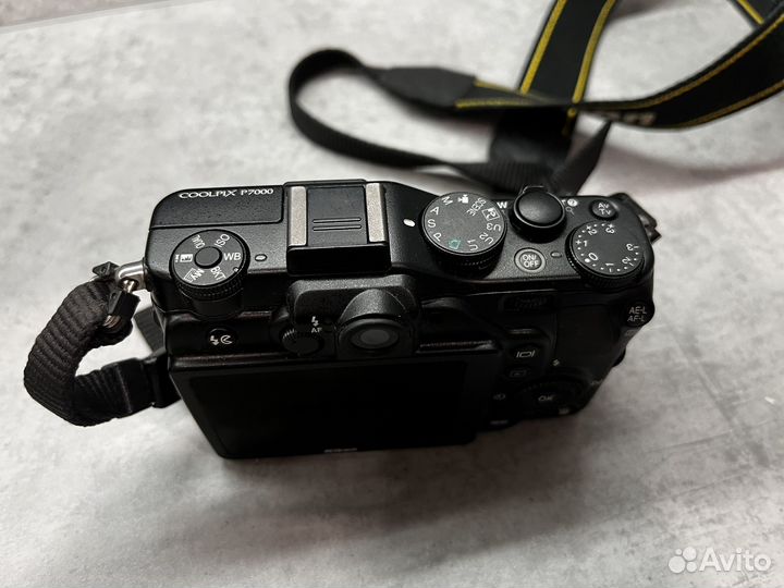 Nikon Coolpix P7000, вздутый акум