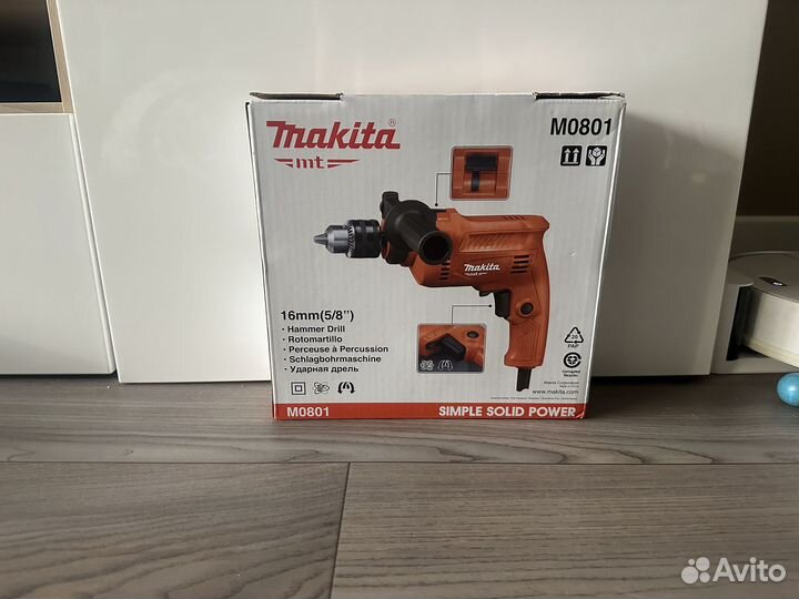 Ударная дрель Makita M0801 сетевая. Новая