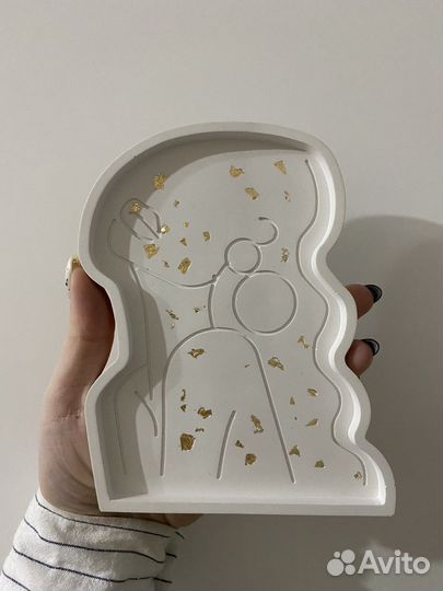 Подставки под украшения из гипса