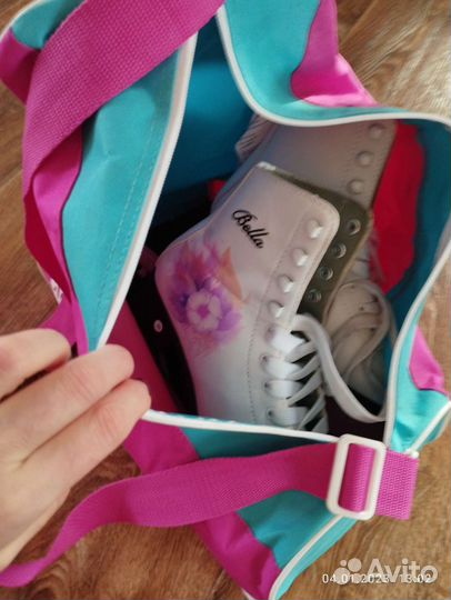 Коньки женские р-р 38 маломерят на размер (37)