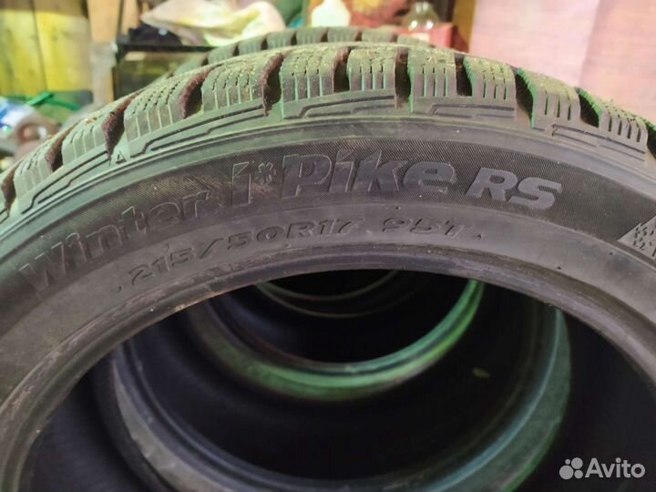 Hankook Winter I'Pike 215/50 R17