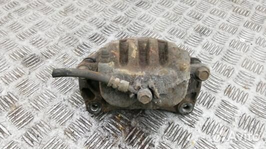 Суппорт тормозной передний левый subaru legacy 5