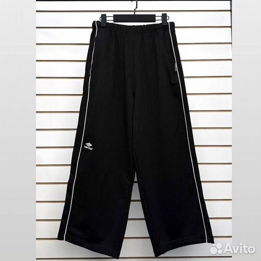 Штаны Balenciaga 3b sports icon tracksuit pants