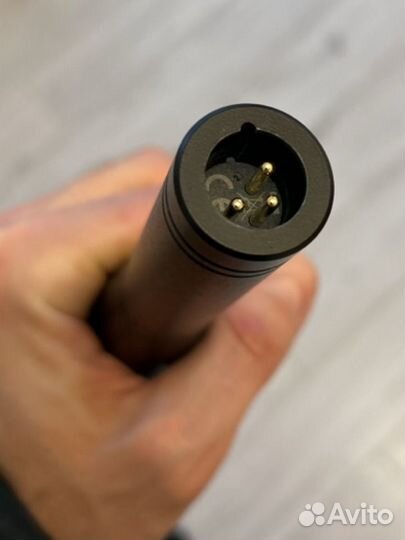 Микрофон Electro-voice PL80