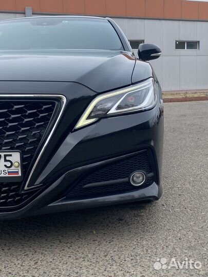 Toyota Crown 3.5 CVT, 2018, 64 000 км
