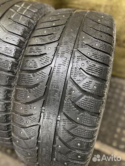 Bridgestone Ice Cruiser 7000 225/55 R17
