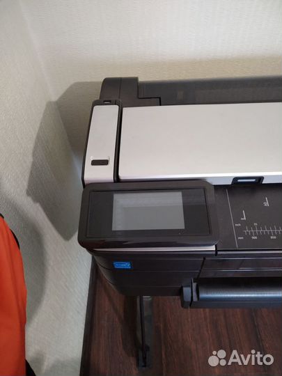 Цветной струйный принтер HP DesignJet T830